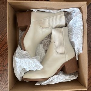 Steve Madden Abriel Booties - Size 7